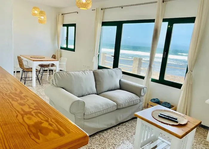 Frontsea House * Famara