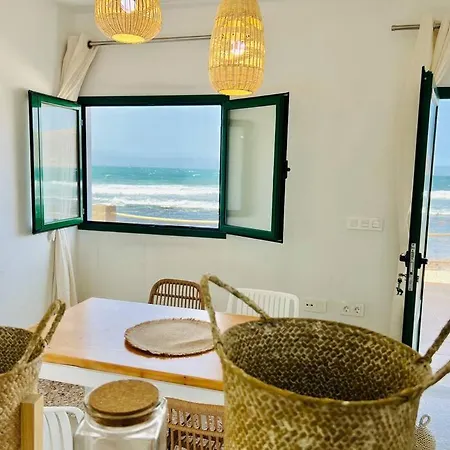 Apartament Frontsea House *