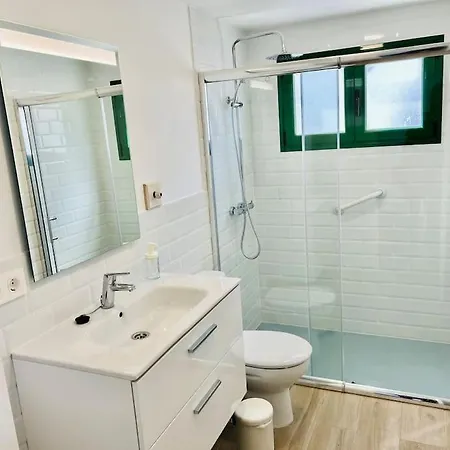 Frontsea House Apartament Famara