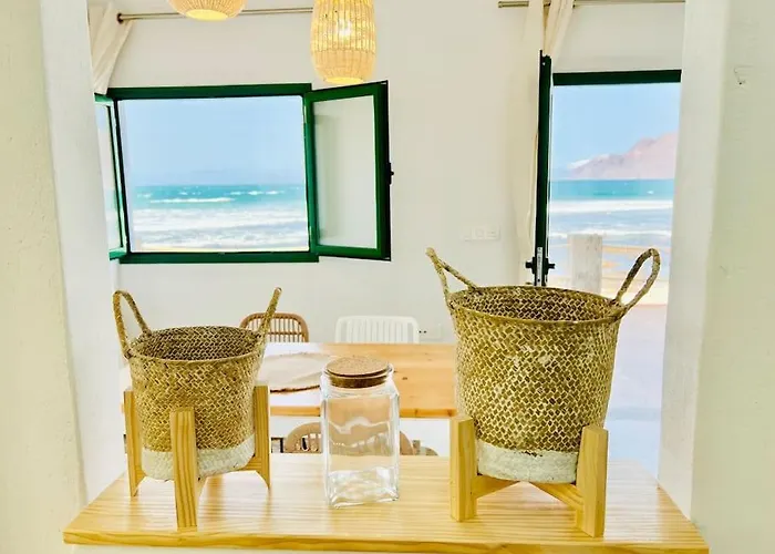 Frontsea House Apartment